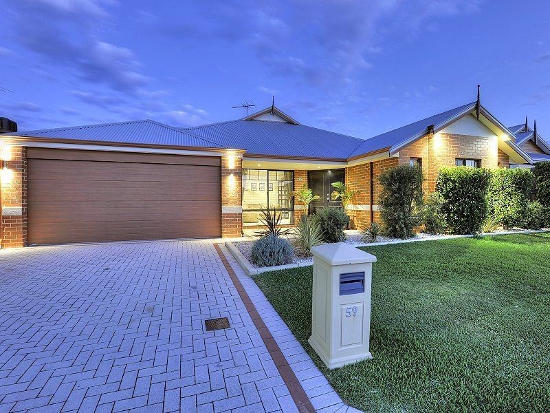59 Carissa Turn, Halls Head WA 6210