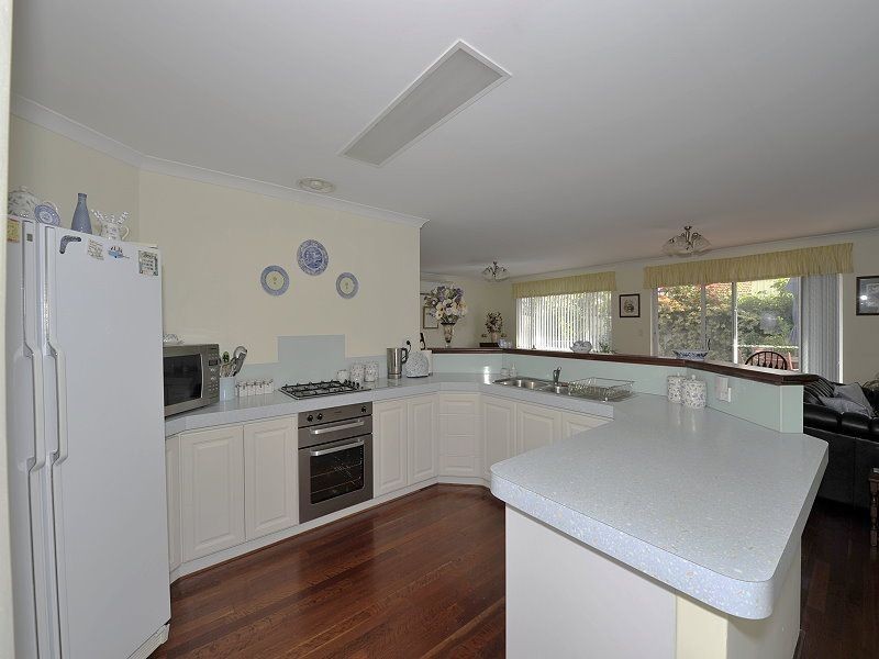 19 Dunsborough Court, Dawesville WA 6211