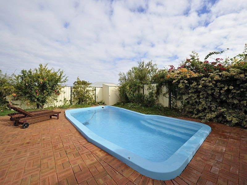 19 Dunsborough Court, Dawesville WA 6211