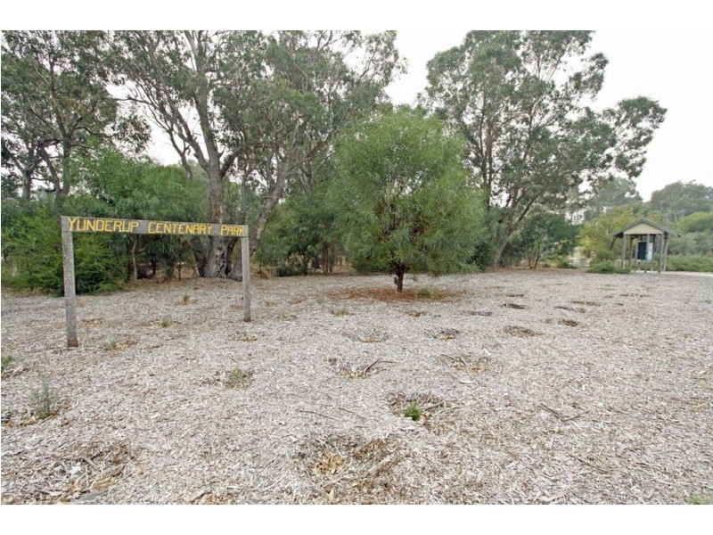 3 Willow Gardens, South Yunderup WA 6208