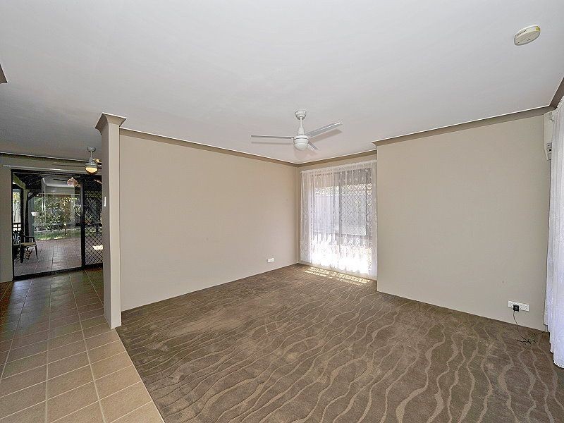 11 Coodanup, Coodanup WA 6210