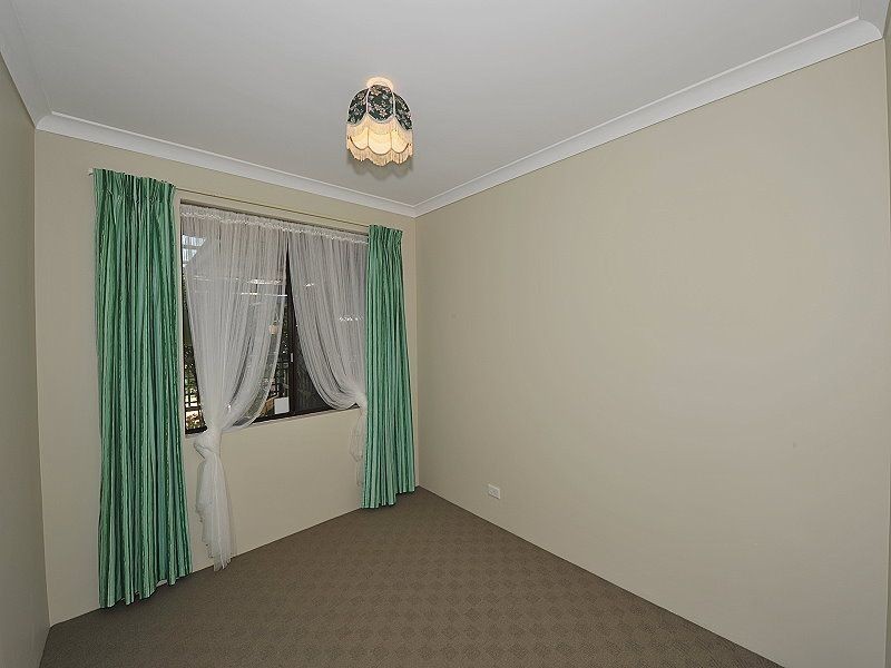 11 Coodanup, Coodanup WA 6210