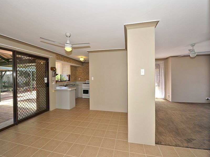 11 Coodanup, Coodanup WA 6210