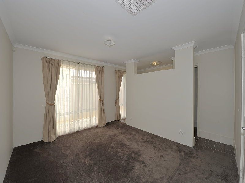 57 Iluka Road, Dawesville WA 6211