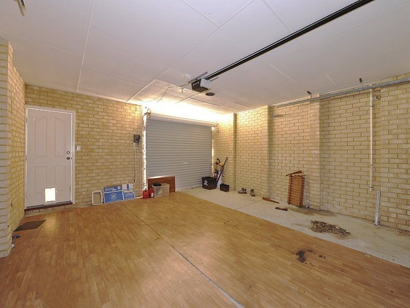 20 Grasshill Grange, Halls Head WA 6210