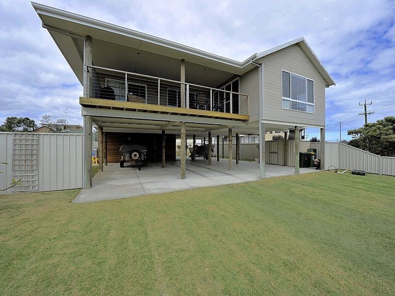 1 Maranel Street, Falcon WA 6210