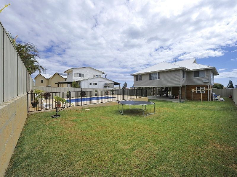 1 Maranel Street, Falcon WA 6210