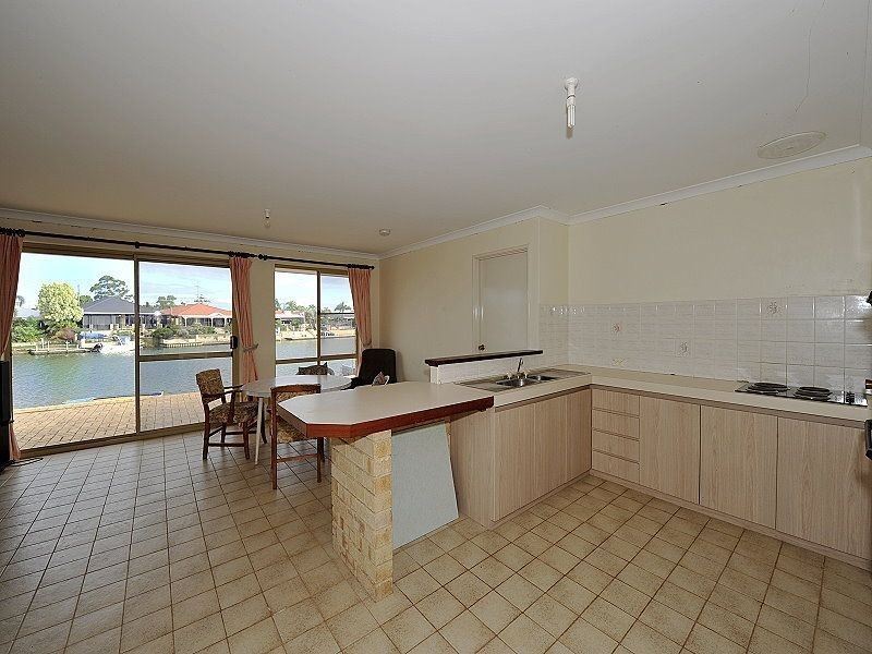 79 Allambi Way, South Yunderup WA 6208