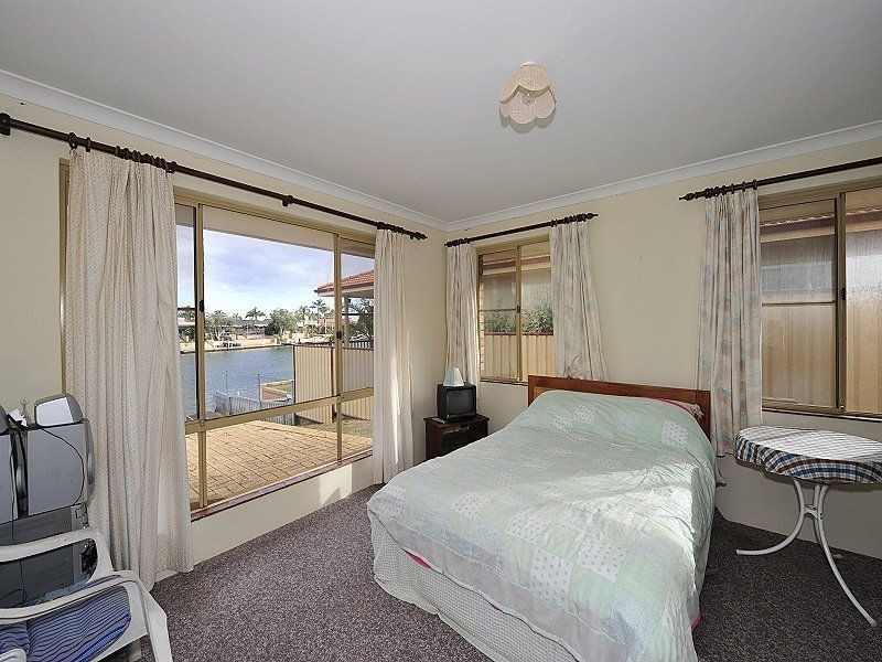 79 Allambi Way, South Yunderup WA 6208