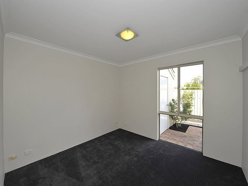 14/1 Hackett Street, Mandurah WA 6210
