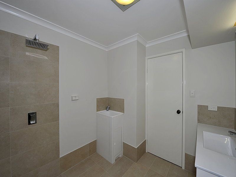 14/1 Hackett Street, Mandurah WA 6210