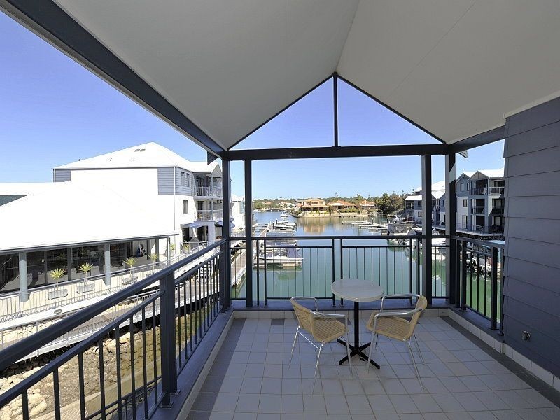 25/206 Mary Street, Halls Head WA 6210