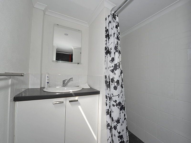 2/15A Beam Road, Silver Sands WA 6210