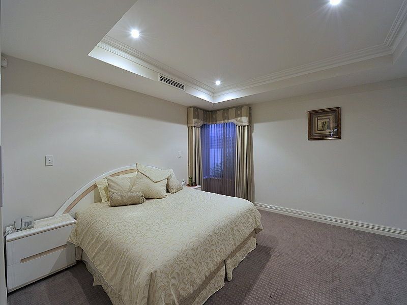82 Avocet Island Retreat, Wannanup WA 6210