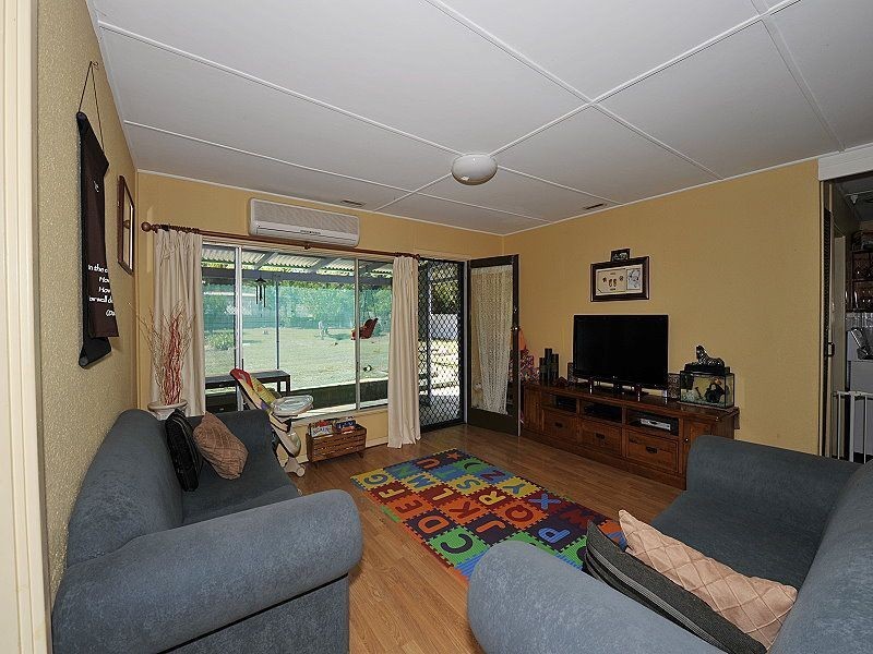 16 Nesbit Road, Greenfields WA 6210
