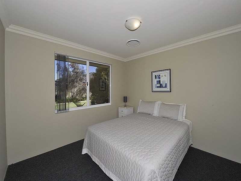 49 Newport Drive, Dudley Park WA 6210