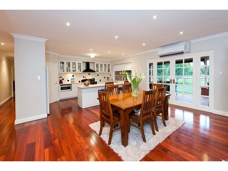 708 Curtis Lane, Pinjarra WA 6208