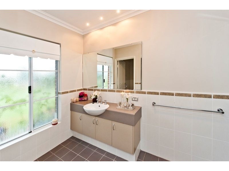 708 Curtis Lane, Pinjarra WA 6208