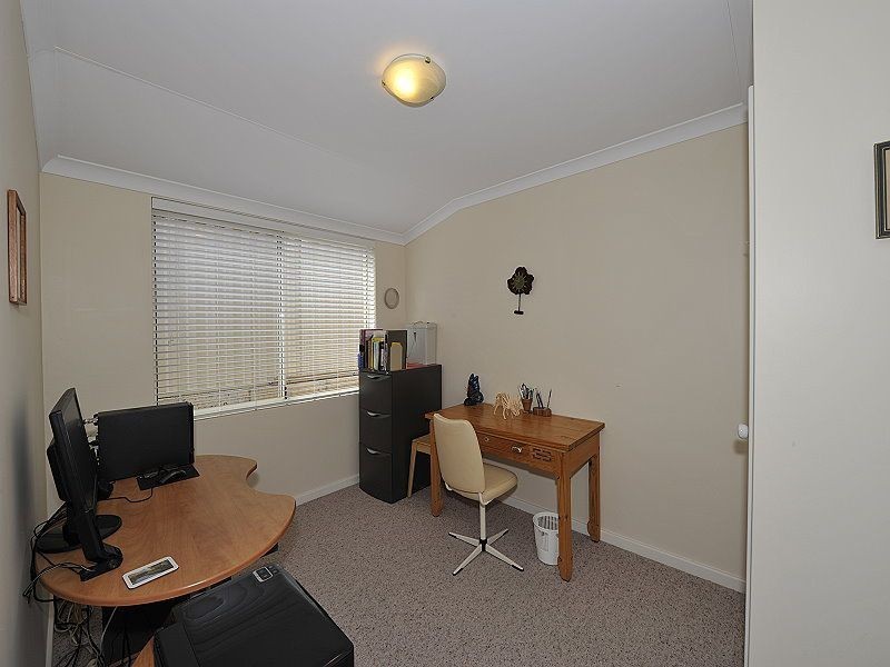 35 Cunderdin Loop, Dawesville WA 6211