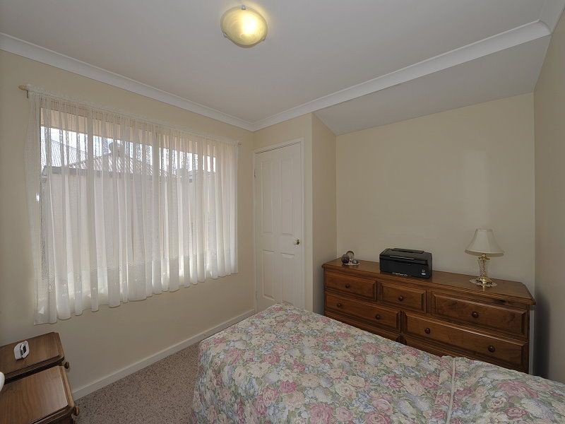 35 Cunderdin Loop, Dawesville WA 6211