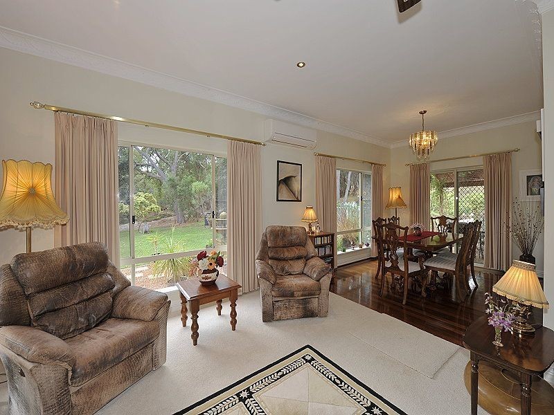 42 Marlee Road, Parklands WA 6180
