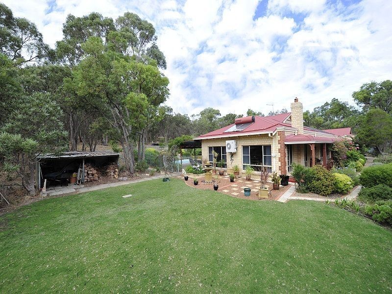 42 Marlee Road, Parklands WA 6180