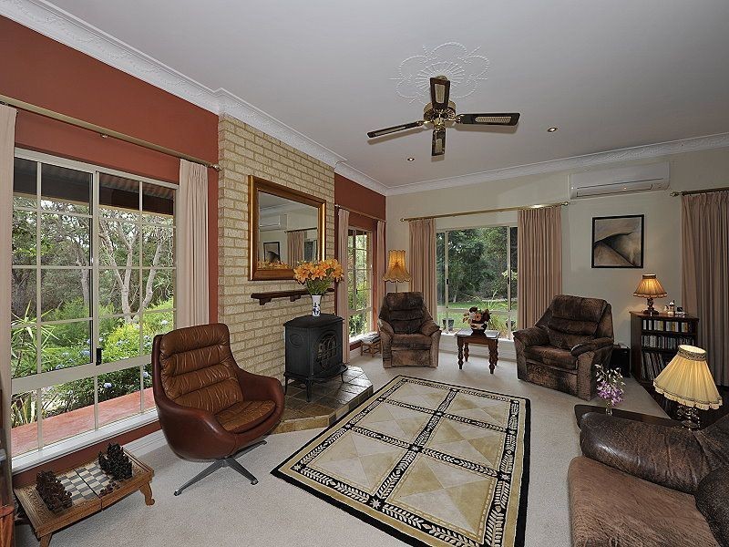 42 Marlee Road, Parklands WA 6180