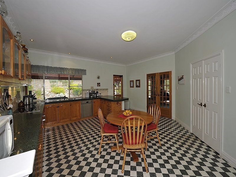 42 Marlee Road, Parklands WA 6180