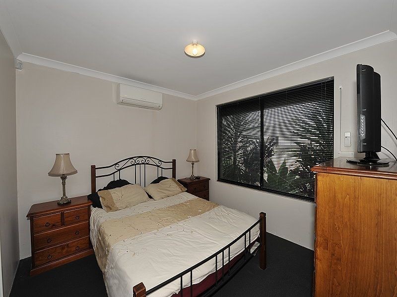 49 Highcliffe Circle, Lakelands WA 6180