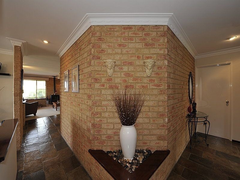 6 Nettle Place, Halls Head WA 6210