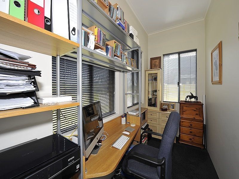 97 Darwin Terrace, Dudley Park WA 6210