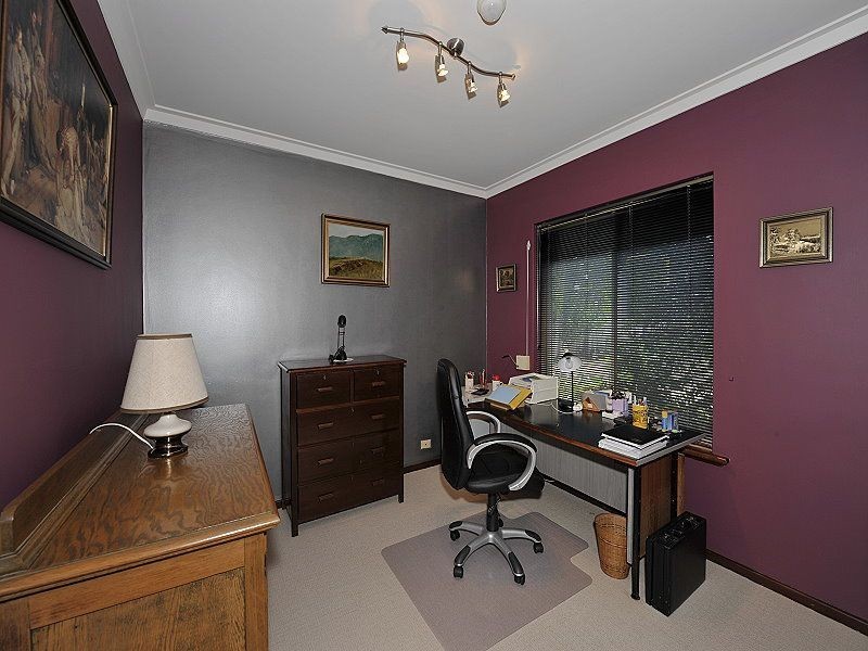 26 Arundel Drive, Halls Head WA 6210