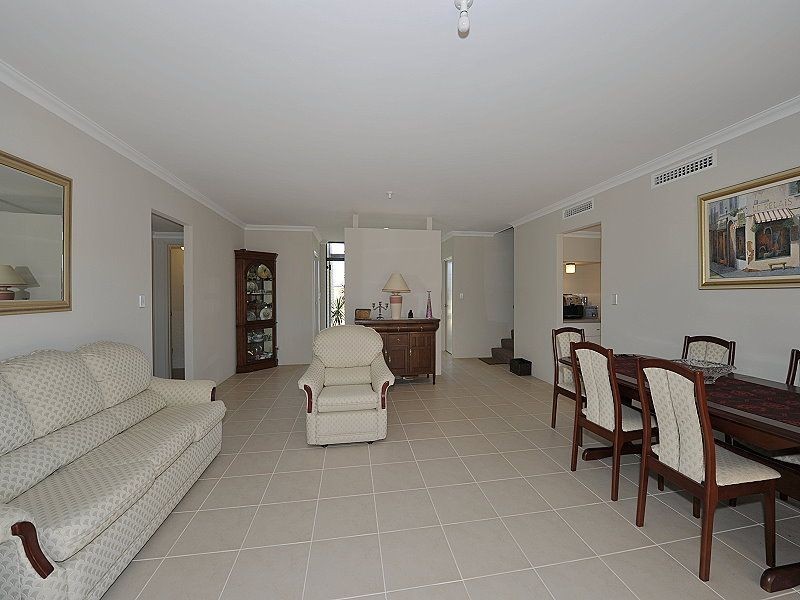 1 Nannup Close, Dawesville WA 6211