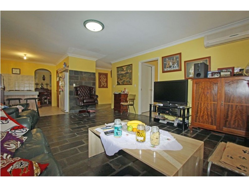 7 Crawford Street, Mandurah WA 6210