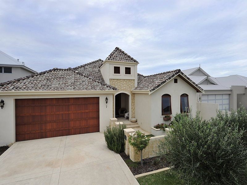 7 Twilight Court, Dudley Park WA 6210