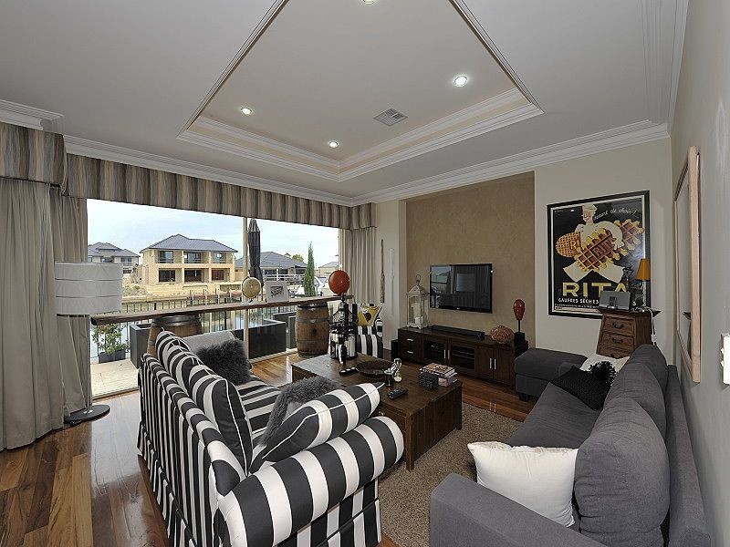 7 Twilight Court, Dudley Park WA 6210