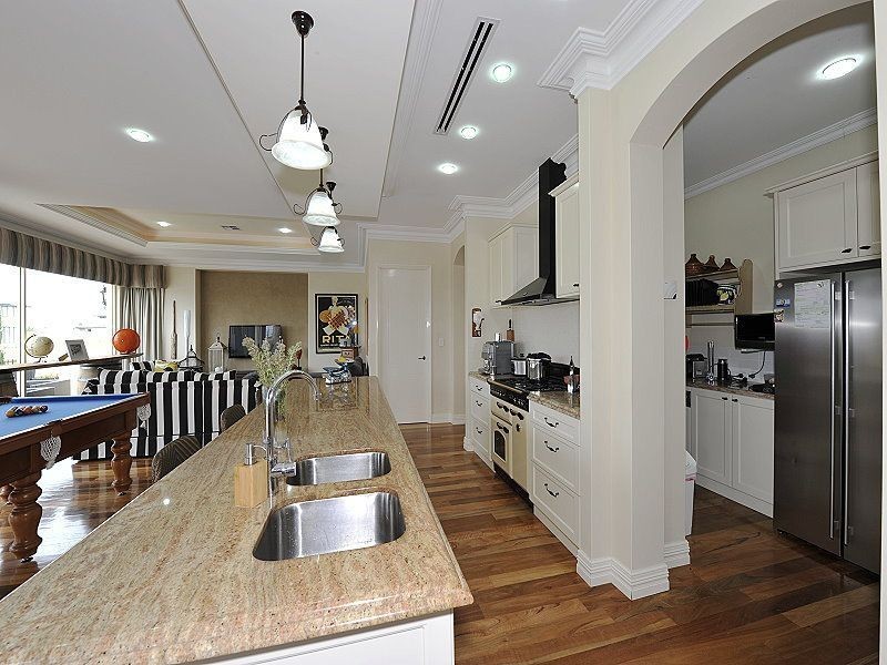 7 Twilight Court, Dudley Park WA 6210