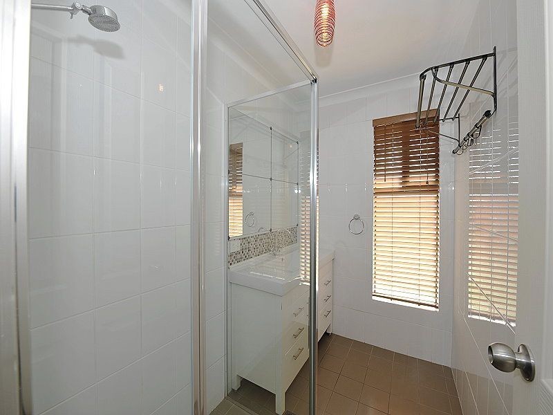 18 Darling Way, Greenfields WA 6210