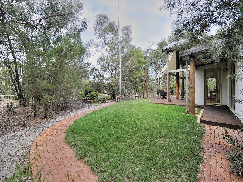 11 Water View, Bouvard WA 6211