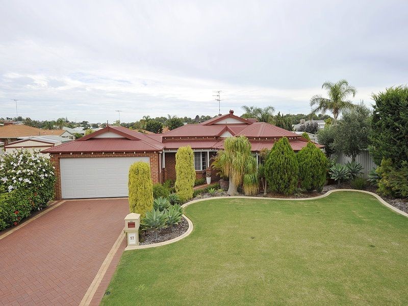 57 Caravel Way, Halls Head WA 6210