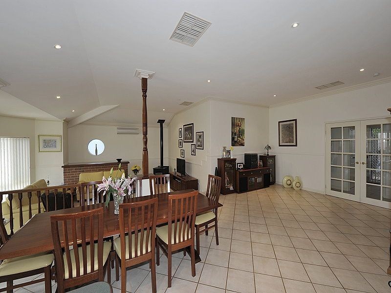 57 Caravel Way, Halls Head WA 6210