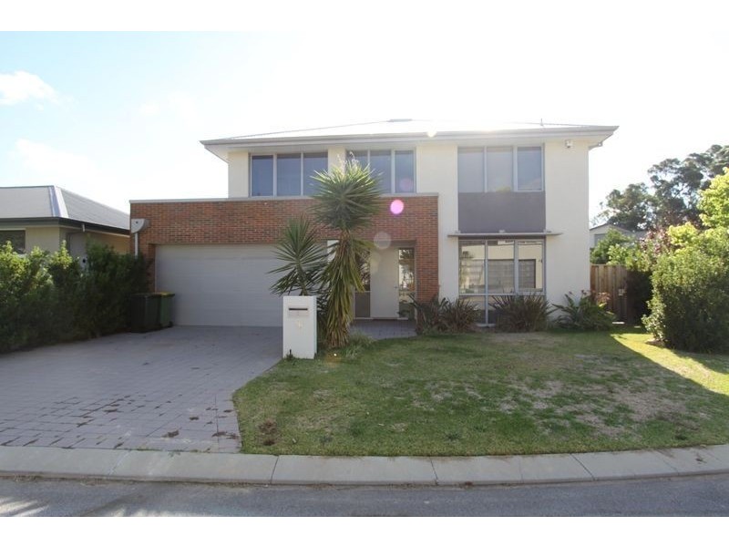 16 Malone Loop, Meadow Springs WA 6210