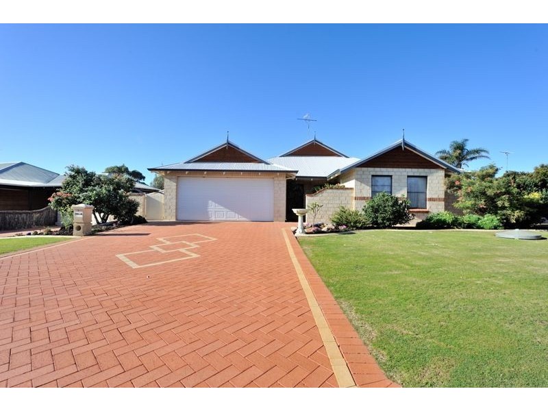 2 Sandra Street, Falcon WA 6210