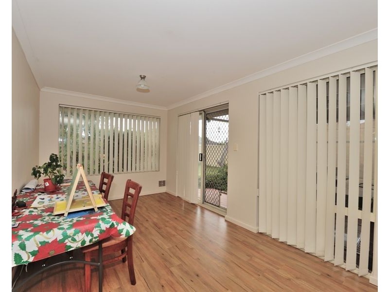 9 La Grange Place, Meadow Springs WA 6210