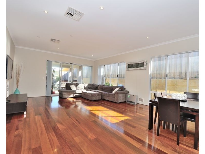 62 Richview Ramble, Wannanup WA 6210