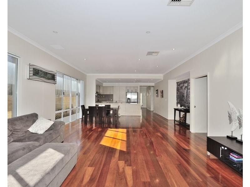 62 Richview Ramble, Wannanup WA 6210