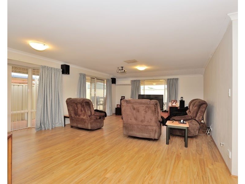 6 Beagle Court, Falcon WA 6210