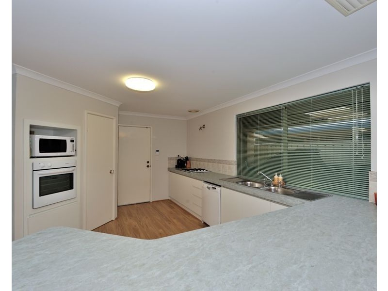 6 Beagle Court, Falcon WA 6210