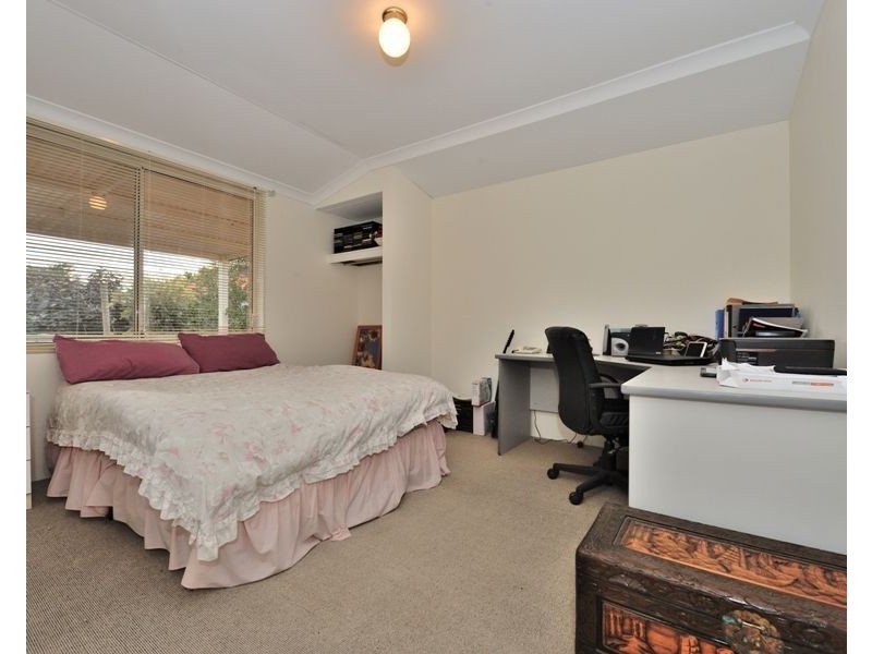 6 Beagle Court, Falcon WA 6210