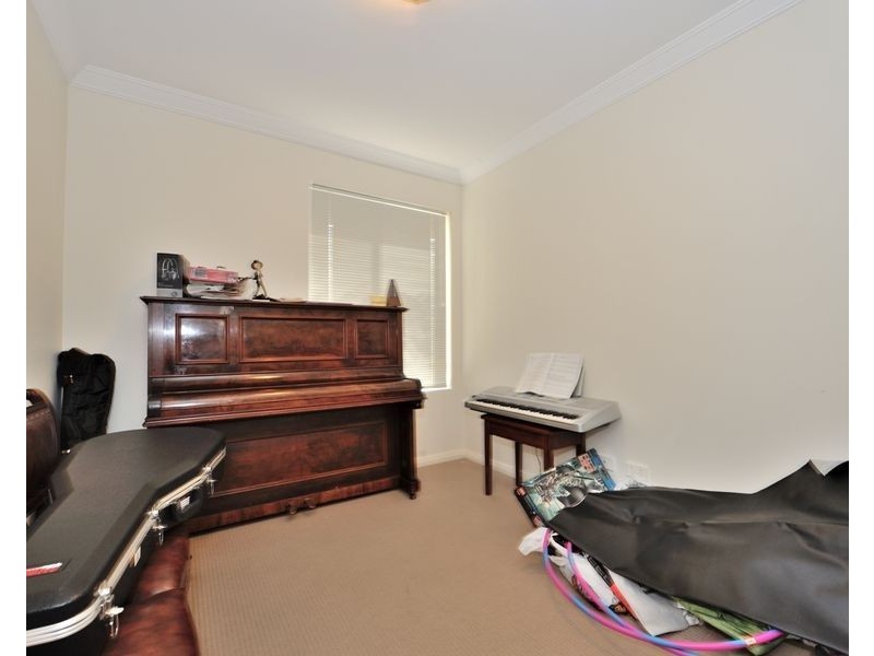 18/17 Zamia Loop, Wannanup WA 6210